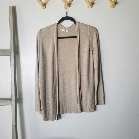 GAP TAN CARDIGAN SIZE SMALL - Picture 1 of 13